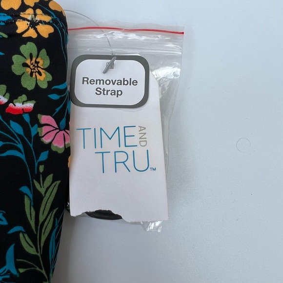 TIME AND TRU MISSY 1PC SWIMSUIT - Picture 7 of 12